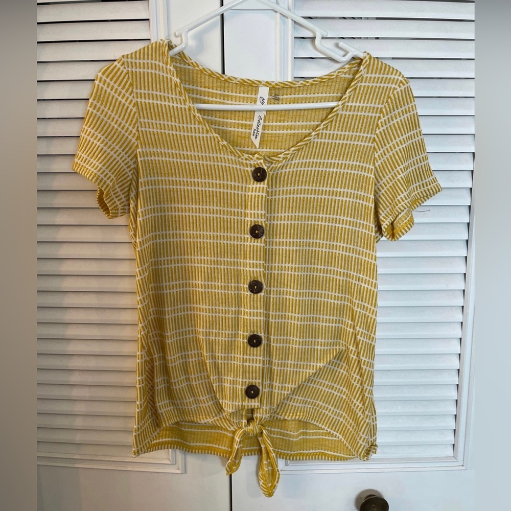 Women’s Blouse